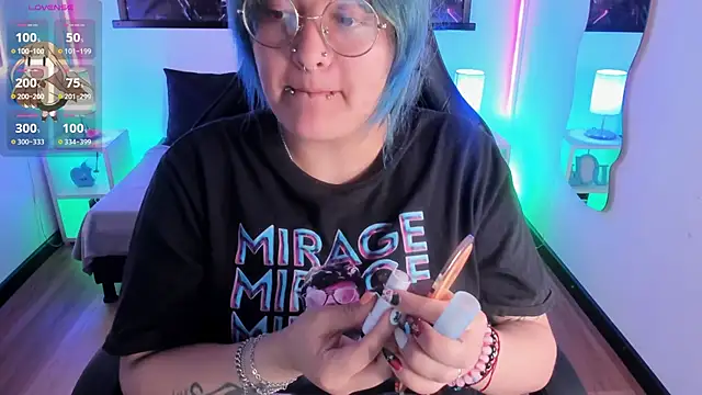 lucky-leah online show from February 2026 03:37:01 AM