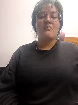 lucky-leah online show from March 2026 03:28:02 AM