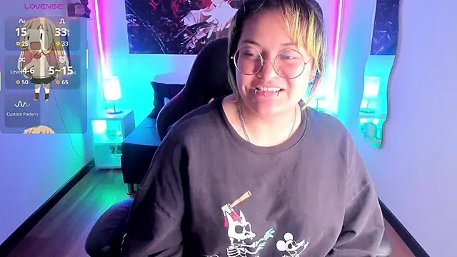 lucky-leah online show from September 2025 04:19:02 AM