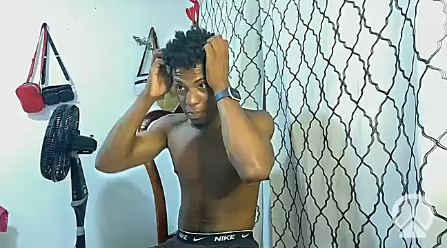 andrews2399 online show from February 2025 04:36:01 AM