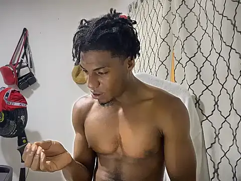 andrews2399 online show from September 2025 04:58:01 PM