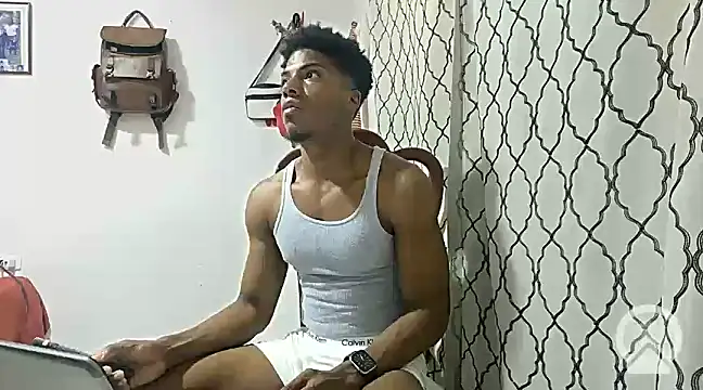 andrews2399 online show from January 2025 11:36:02 PM