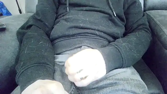 Snapshot of hornyguyuk1973 chatting on January 2025 11:04:02 PM hornyguyuk1973 online show from January 2025 11:04:02 PM