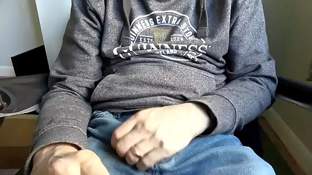 Snapshot of hornyguyuk1973 chatting on March 2026 08:19:01 AM hornyguyuk1973 online show from March 2026 08:19:01 AM