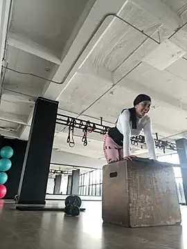 Kayla foxxy online show from April 2026 04:00:02 PM