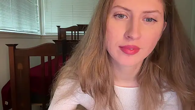YUMIandbigWOLF online show from April 2026 02:13:01 PM