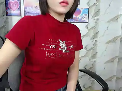 Love bug15 online show from March 2025 01:46:02 AM