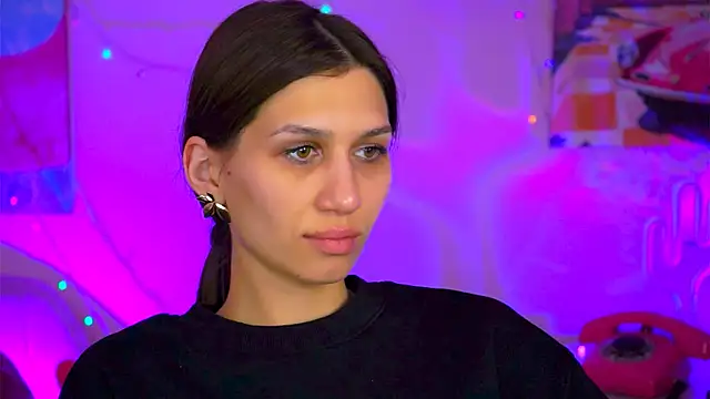 Snapshot of MollyPerry chatting on March 2025 10:15:01 PM MollyPerry online show from March 2025 10:15:01 PM