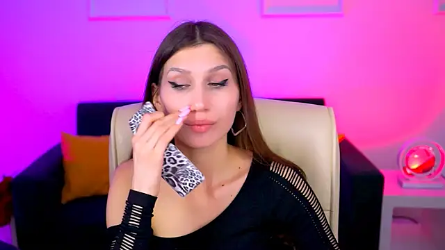 Snapshot of MollyPerry chatting on March 2025 04:21:02 PM MollyPerry online show from March 2025 04:21:02 PM