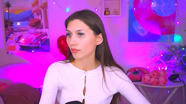 Snapshot of MollyPerry chatting on February 2025 11:32:01 PM MollyPerry online show from February 2025 11:32:01 PM