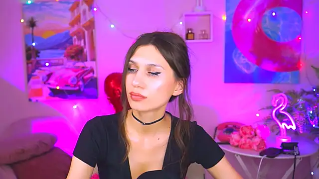 Snapshot of MollyPerry chatting on February 2025 04:14:02 PM MollyPerry online show from February 2025 04:14:02 PM