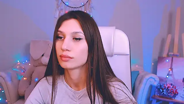 Snapshot of MollyPerry chatting on January 2025 07:07:01 PM MollyPerry online show from January 2025 07:07:01 PM