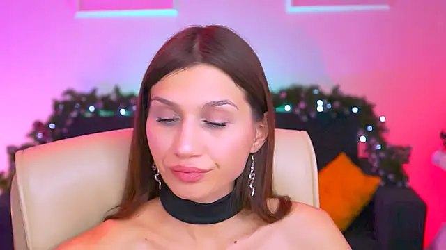 Snapshot of MollyPerry chatting on January 2025 01:10:01 AM MollyPerry online show from January 2025 01:10:01 AM