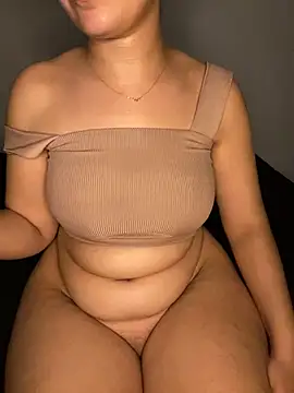 Snapshot of aya12aya chatting on March 2025 07:49:02 PM aya12aya online show from March 2025 07:49:02 PM