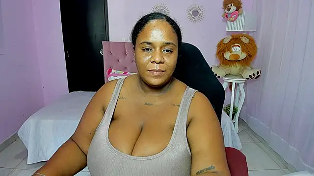 bbw charlote online show from February 2026 02:38:01 PM
