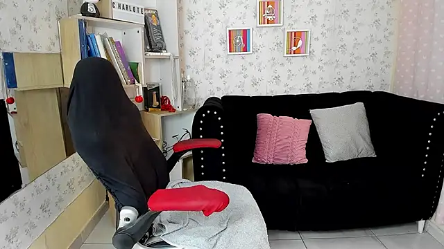 bbw charlote online show from September 2025 12:12:01 PM