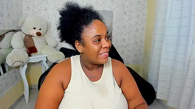 Snapshot of bbw_charlote chatting on April 2026 12:07:02 PM bbw charlote online show from April 2026 12:07:02 PM