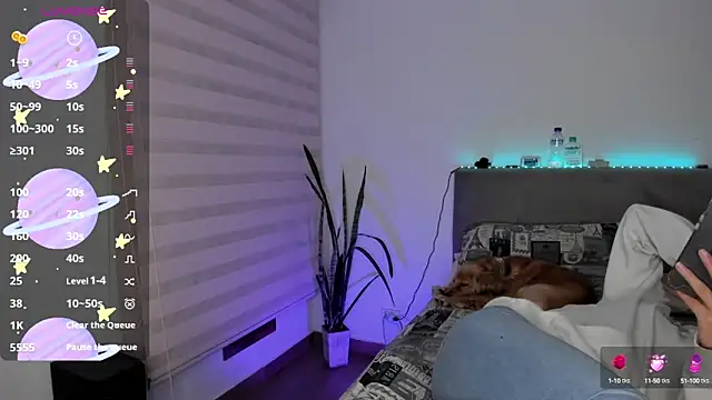 April se online show from January 2025 01:58:02 AM