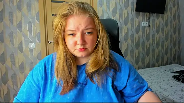 valery1610 online show from June 2026 04:56:02 PM