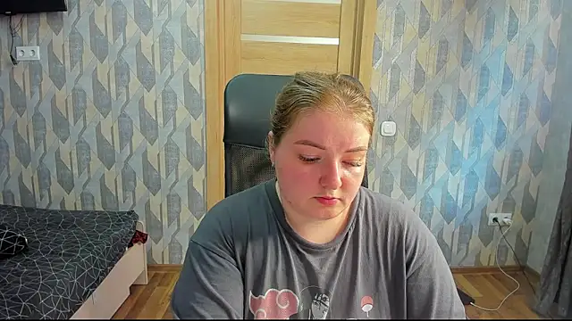valery1610 online show from June 2026 04:51:01 PM