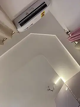 Nottynadiaa online show from April 2026 08:10:02 PM