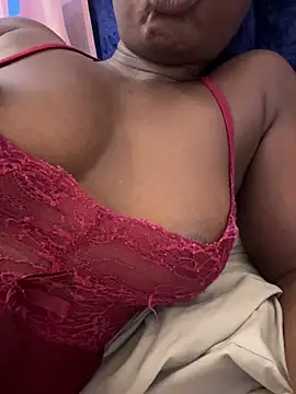 Snapshot of Nottynadiaa chatting on August 2026 07:17:01 AM Nottynadiaa online show from August 2026 07:17:01 AM