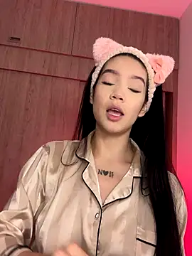 Ambar R0SSE online show from October 2025 01:00:02 AM