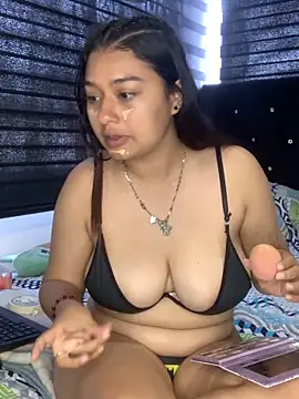 Kittyy Hott  online show from February 2025 02:59:02 PM
