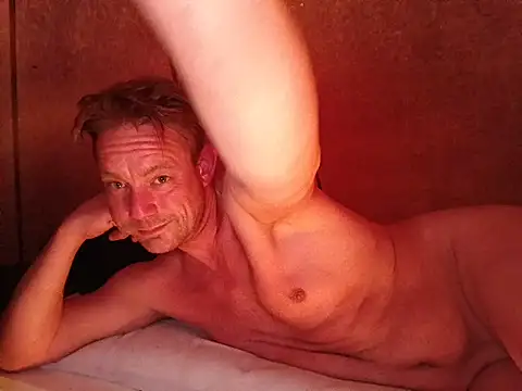Faphamster40 online show from July 2026 04:32:02 AM