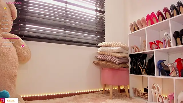 kariina  22 online show from June 2026 04:41:01 PM