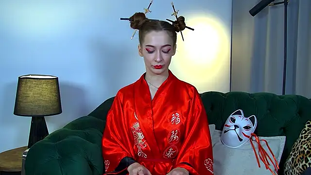 Snapshot of MarieKarma chatting on October 2025 06:18:01 PM MarieKarma online show from October 2025 06:18:01 PM