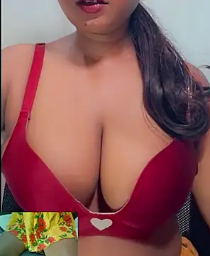 SLteena online show from April 2026 03:24:02 AM