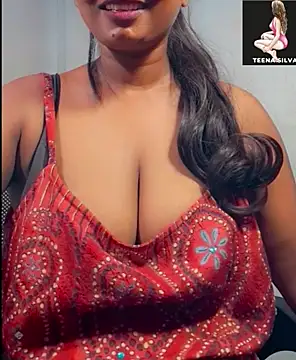 Snapshot of SLteena chatting on October 2025 03:27:01 PM SLteena online show from October 2025 03:27:01 PM