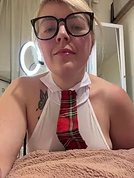 xxcurvyjessiexx online show from March 2026 07:03:01 PM