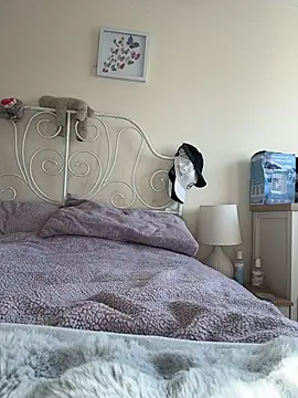 Snapshot of xxcurvyjessiexx chatting on November 2025 01:27:02 PM xxcurvyjessiexx online show from November 2025 01:27:02 PM