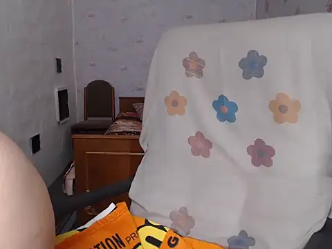 KittyyLaBeauty online show from August 2026 05:24:01 AM