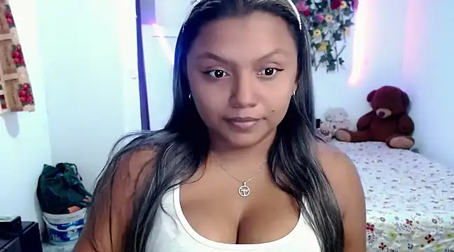 Snapshot of sexysusan4you chatting on February 2025 06:59:01 PM sexysusan4you online show from February 2025 06:59:01 PM