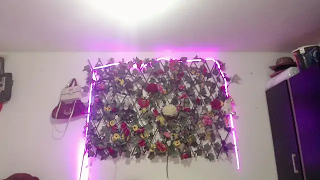 sexysusan4you online show from April 2026 07:39:01 PM