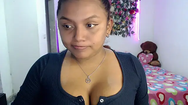 Snapshot of sexysusan4you chatting on September 2025 08:08:02 PM sexysusan4you online show from September 2025 08:08:02 PM