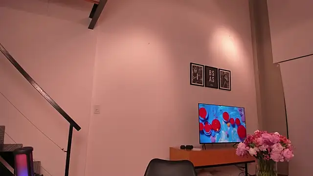 Mira Lite online show from November 2025 03:51:02 AM