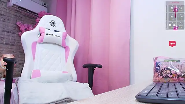 AuroraSim online show from December 2025 03:16:01 PM