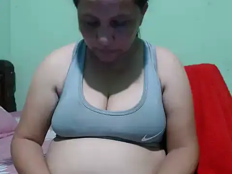 sonia  milk online show from April 2026 11:11:01 PM