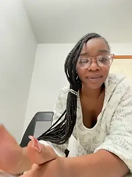 Snapshot of JordanSilk chatting on September 2025 12:23:01 PM JordanSilk online show from September 2025 12:23:01 PM