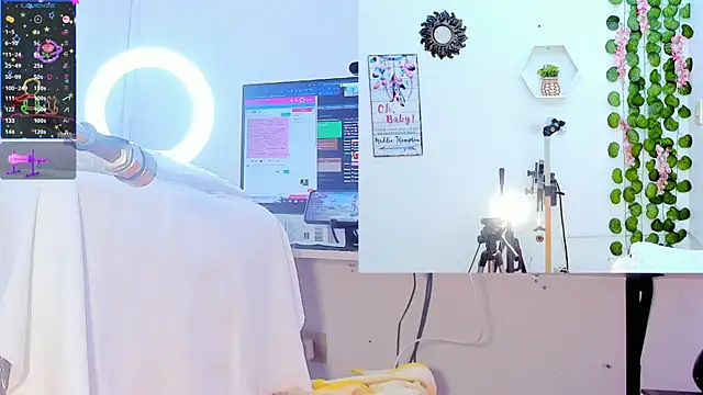 Snapshot of Daki_Ume_ chatting on February 2025 08:42:02 AM Daki Ume online show from February 2025 08:42:02 AM