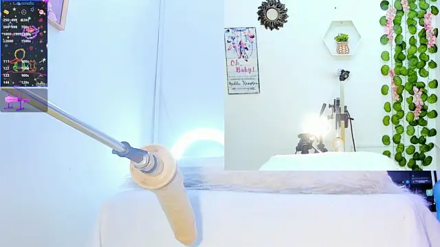 Snapshot of Daki_Ume_ chatting on March 2025 02:32:01 AM Daki Ume online show from March 2025 02:32:01 AM