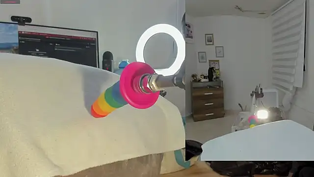 Daki Ume  online show from November 2025 02:04:01 AM