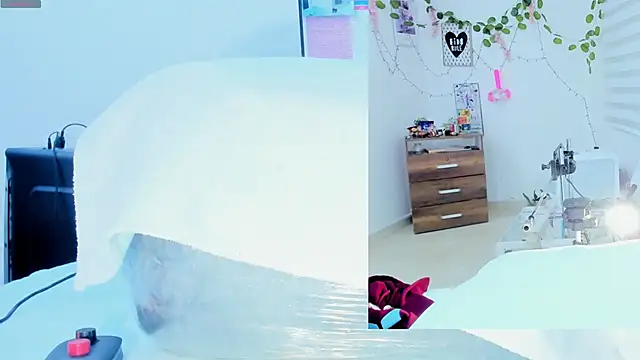 Daki Ume  online show from November 2025 02:23:02 AM