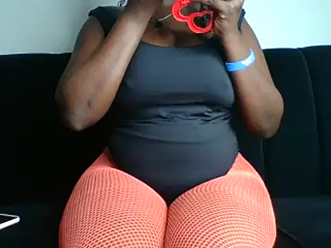 Snapshot of Switmelanin chatting on June 2026 12:50:02 PM Switmelanin online show from June 2026 12:50:02 PM