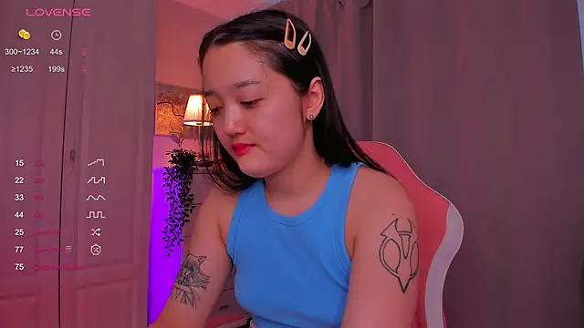 FreyaRaya online show from January 2025 08:43:01 AM