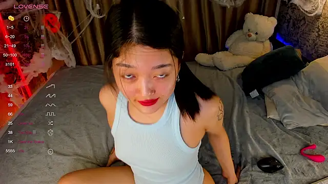 FreyaRaya online show from October 2025 02:10:02 AM